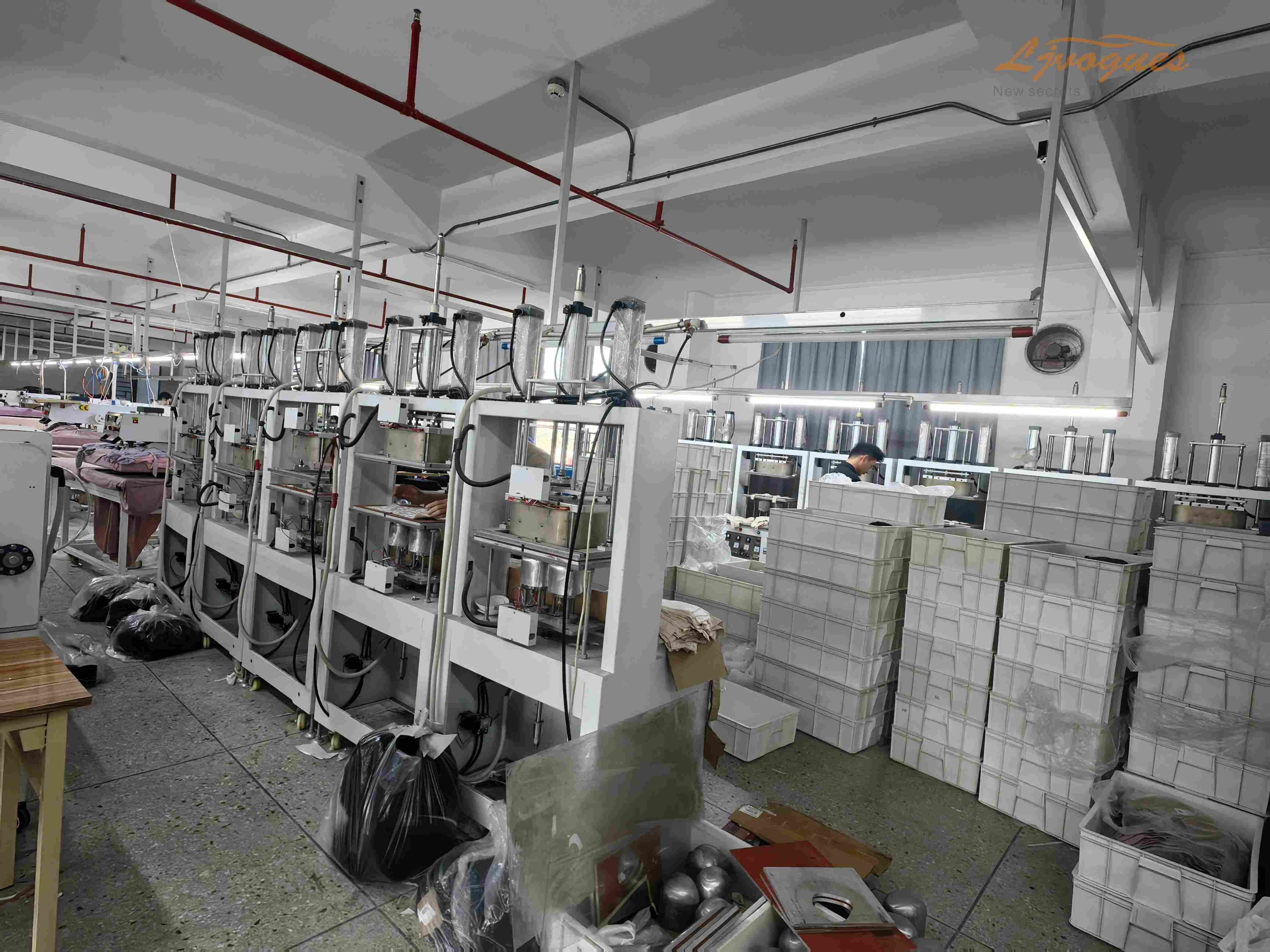 LJVOGUES-period-underwear-factory-workshop-interior (8)
